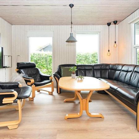9 Person Holiday Home In Juelsminde Sonderby  Eksteriør bilde