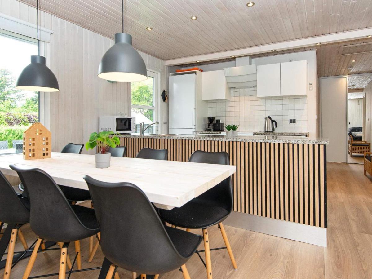 9 Person Holiday Home In Juelsminde Sonderby  Eksteriør bilde