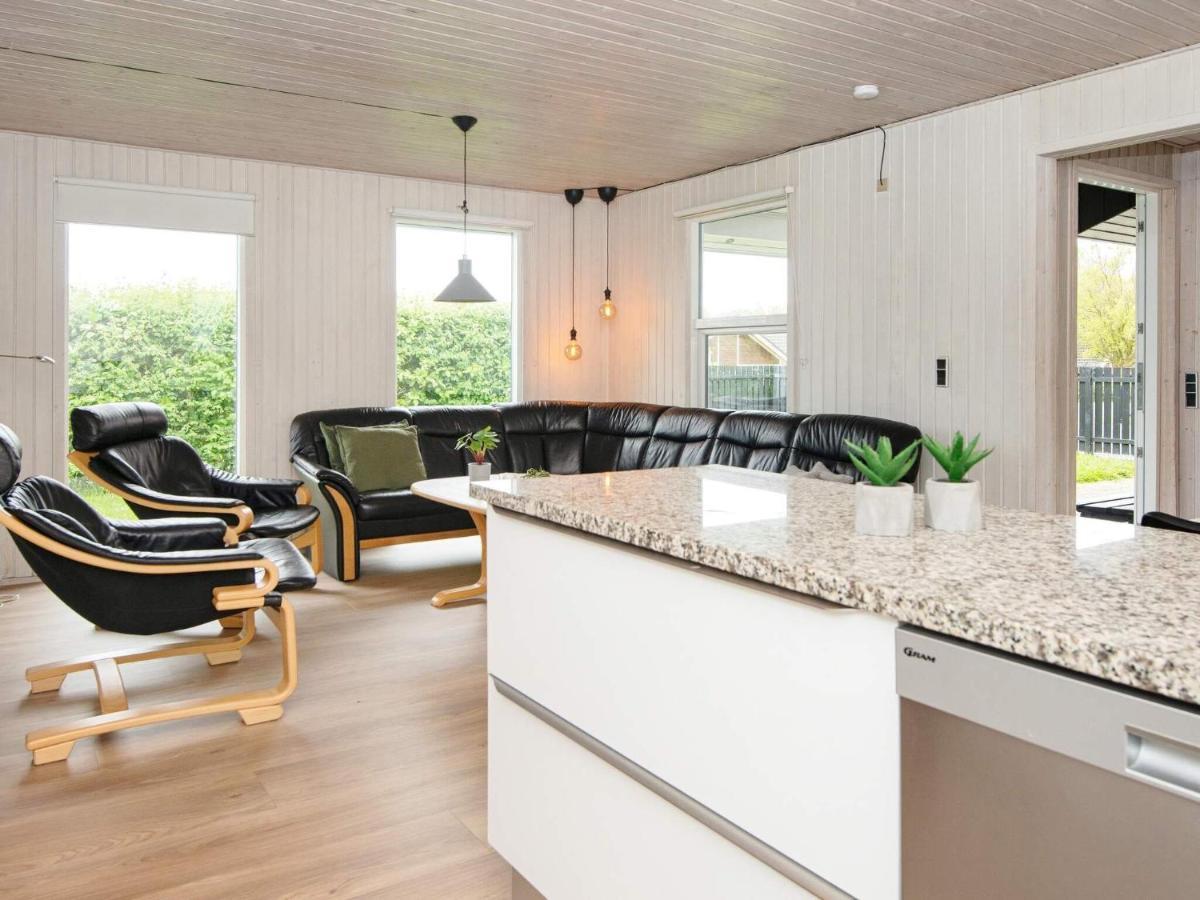 9 Person Holiday Home In Juelsminde Sonderby  Eksteriør bilde